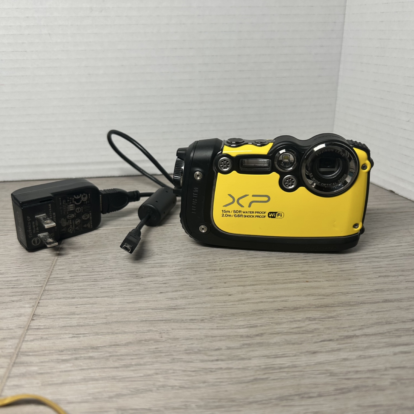 Fujifilm FinePix XP Waterproof Camera