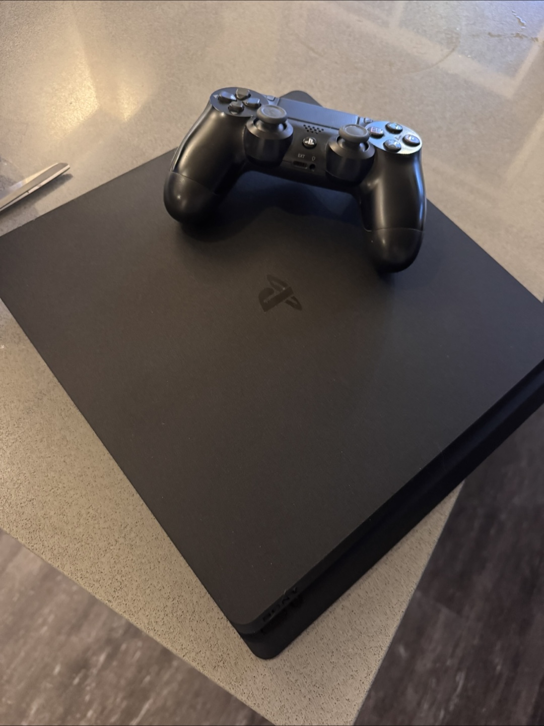 PS4 500GB with 25+ purchased games