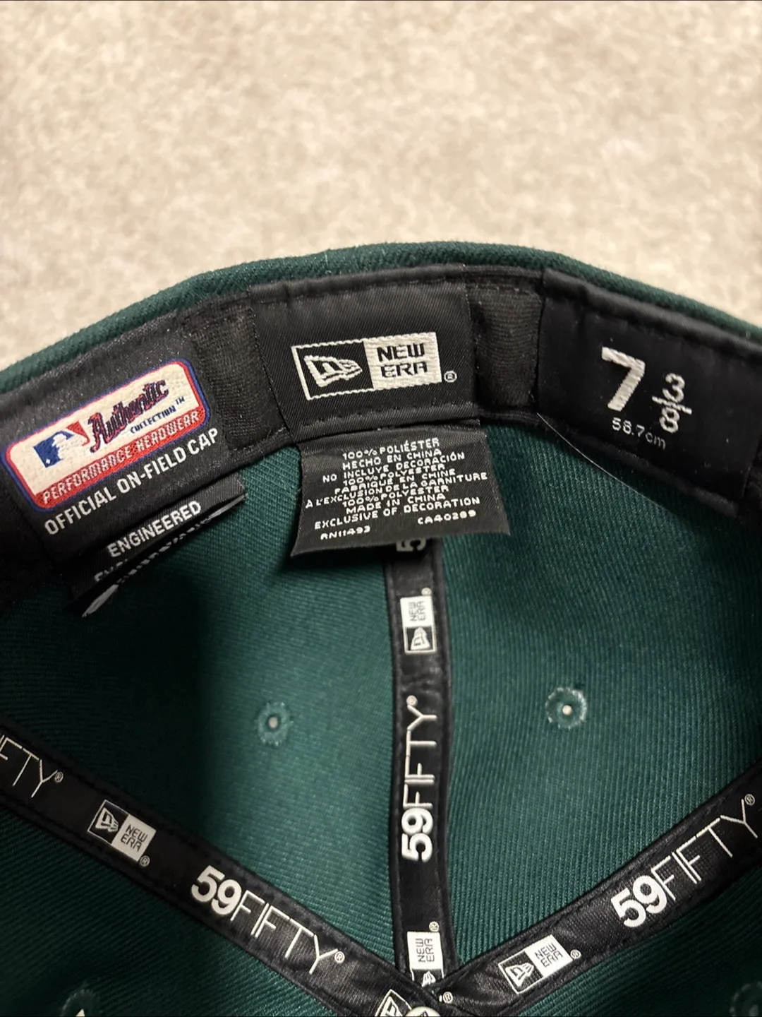 New Era Oakland Athletics Fitted Hat Size 7 3/8 image indicator(2)