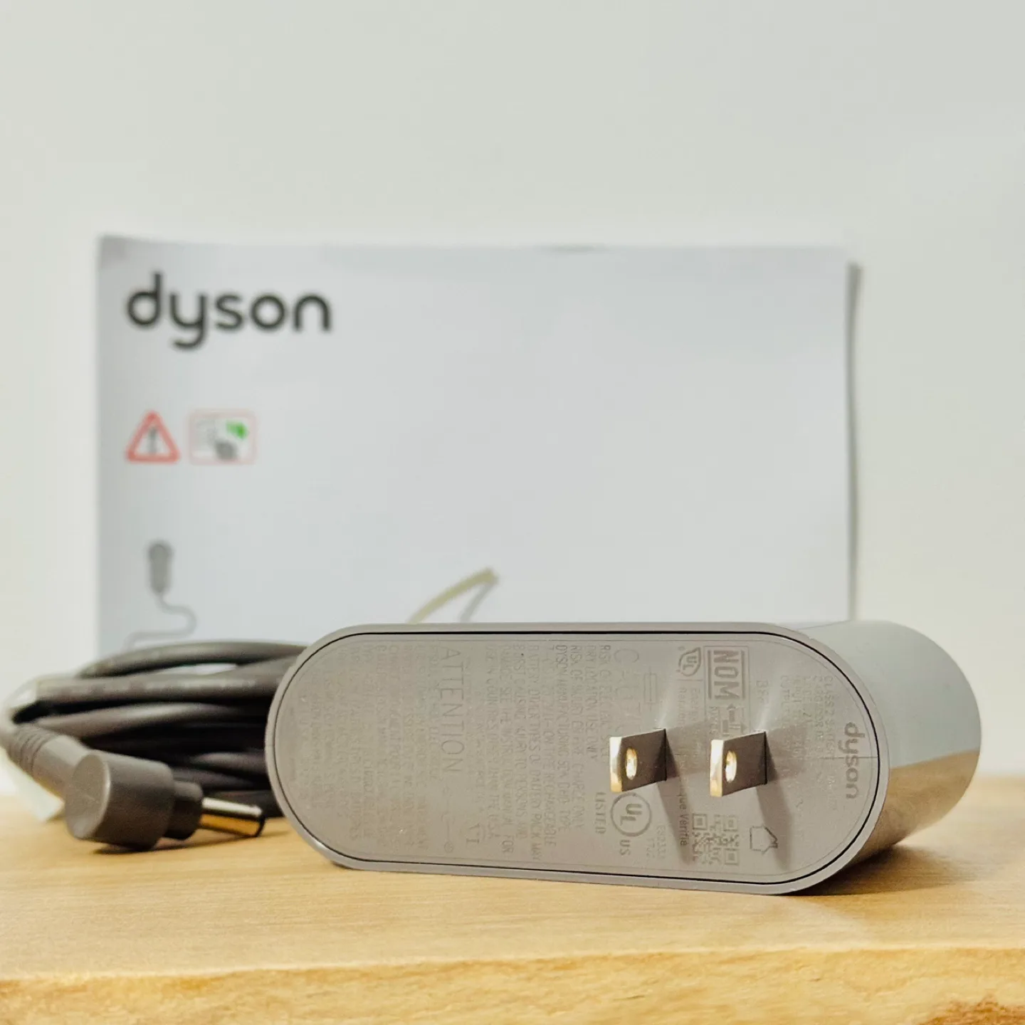 Dyson Charger - V8, v10, v11, v12, v15 🧡 image indicator(2)