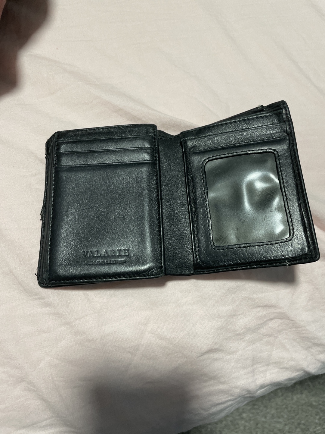 Valarzte Leather Wallet