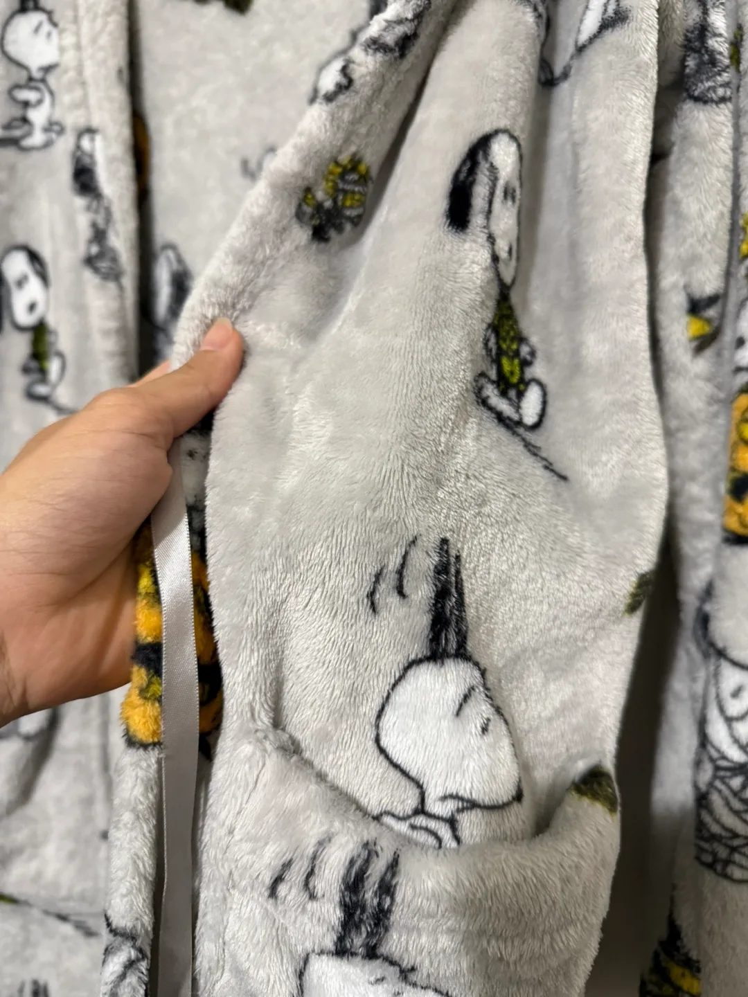 Peanuts Snoopy Halloween Robe - Size S/M image indicator(3)