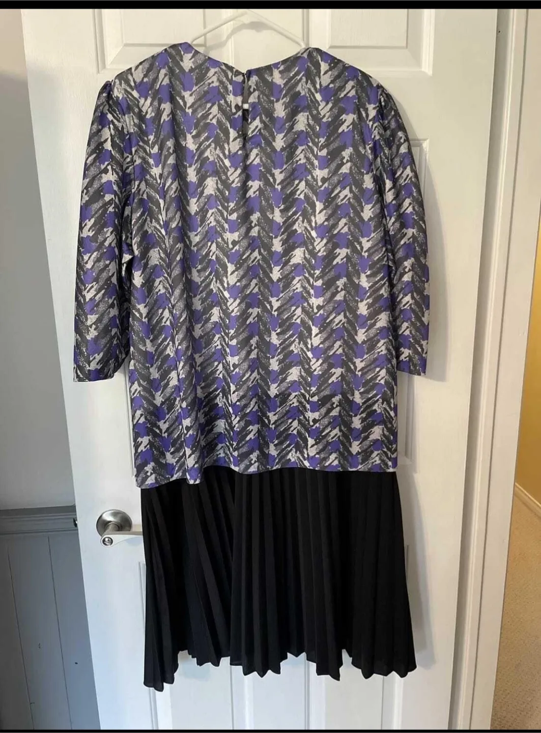 Patterned light purple dress / size 22.5 image indicator(2)