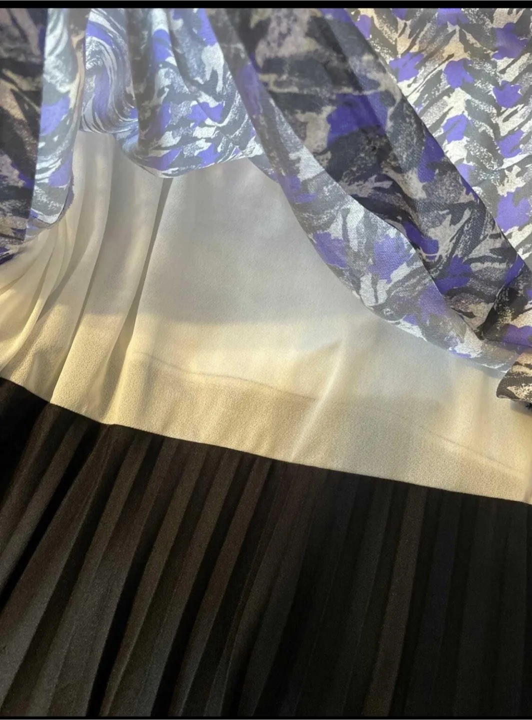 Patterned light purple dress / size 22.5 image indicator(3)