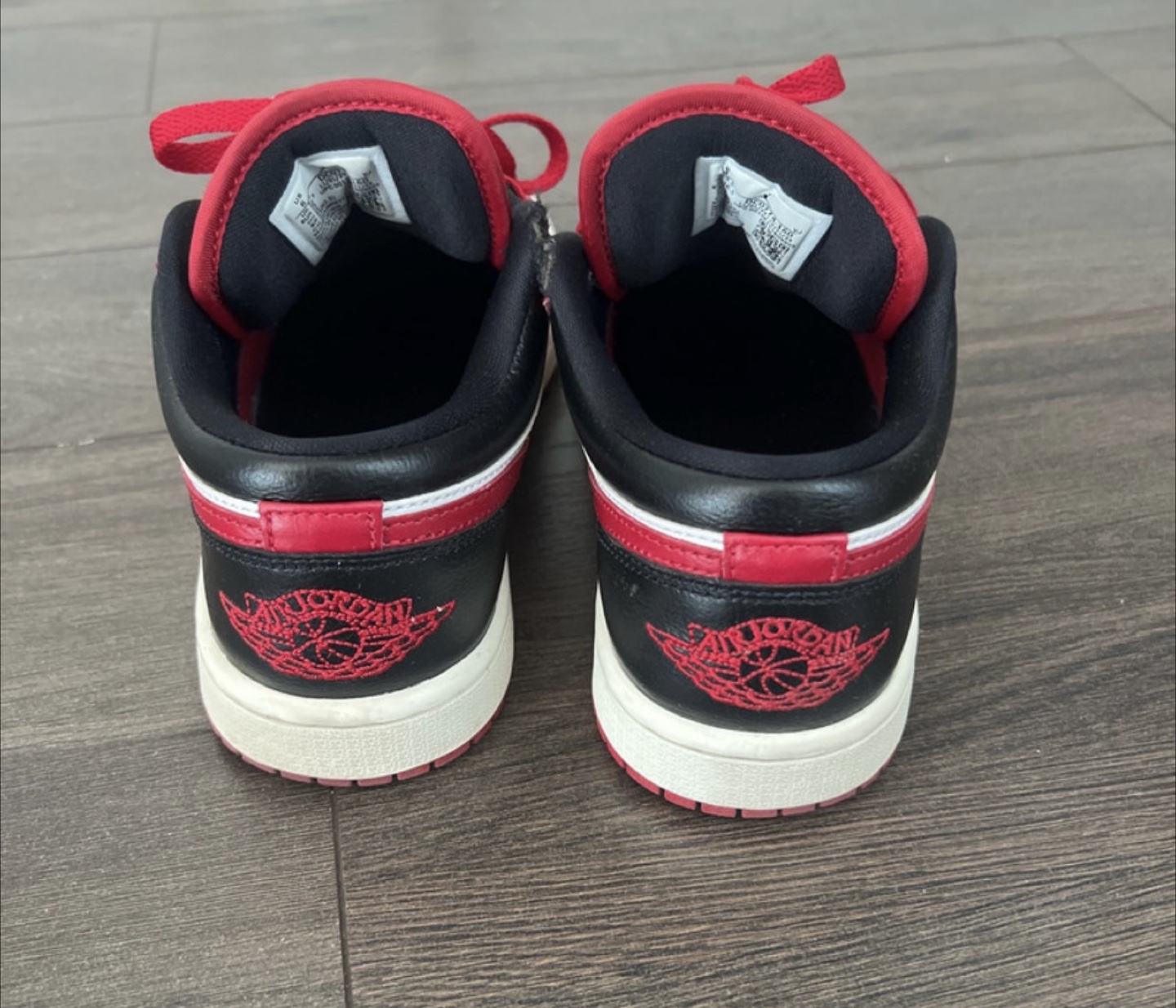 Nike Air Jordan 1 Low Red/White, US 6 - photo 2
