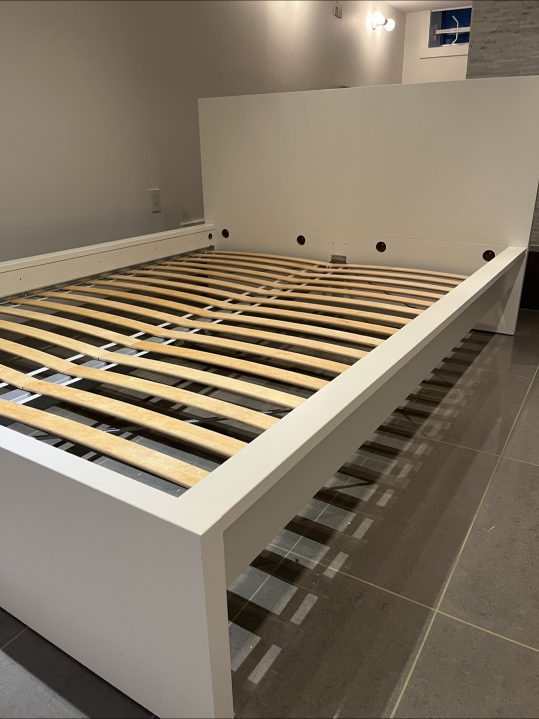 White ikea Bed Frame - Queen Size - photo 4