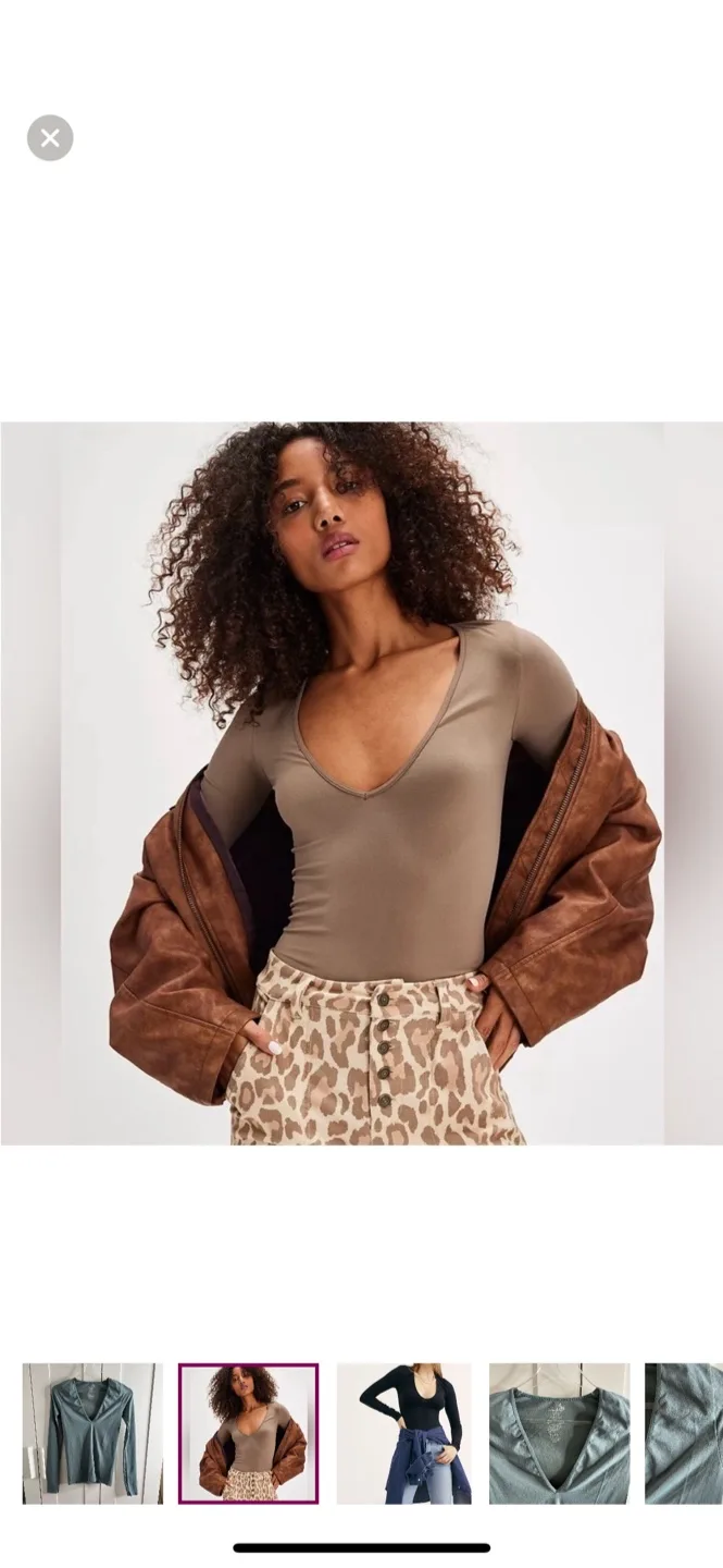 Intimately Free People Seamless Deep V In Green image indicator(2)