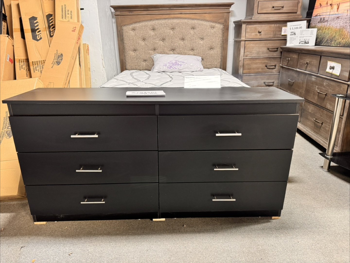 Black 6-Drawer Dresser