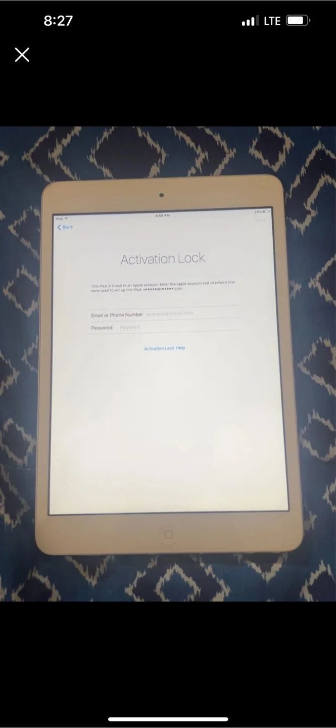Apple iPad Old Generation thumbnail