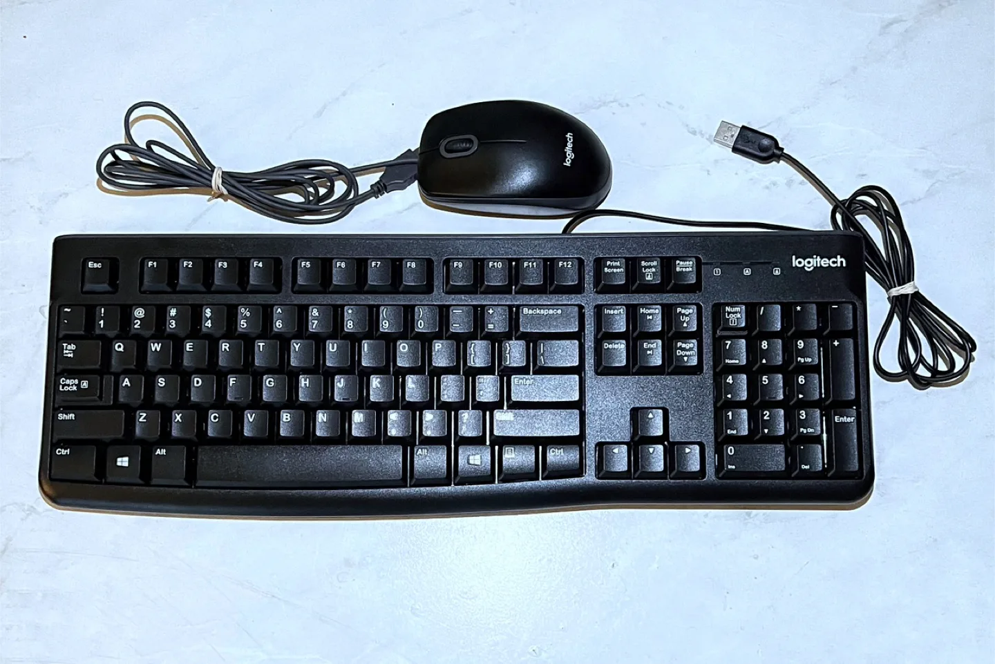Logitech Keyboard and Mouse Combo thumbnail