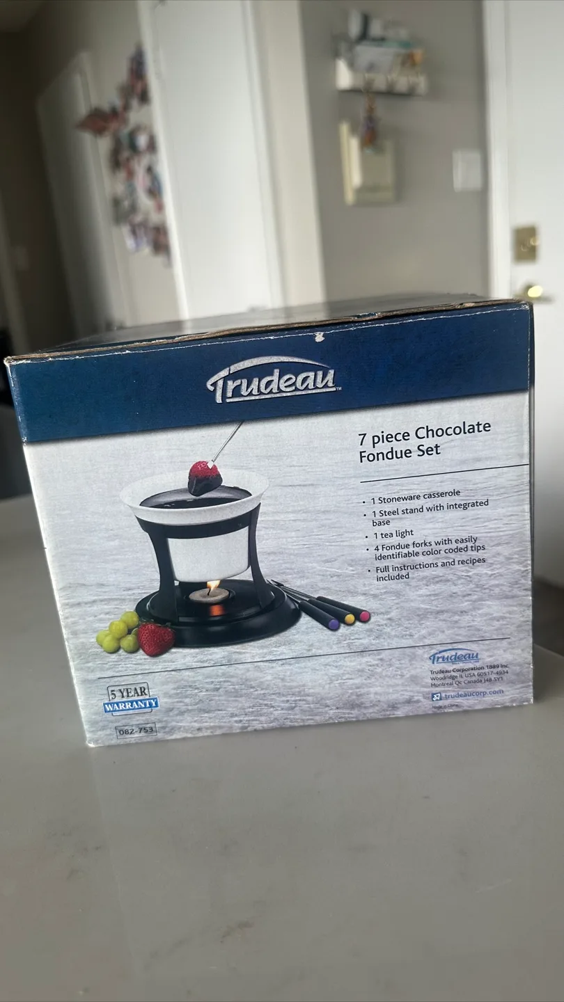 Trudeau 7-Piece Chocolate Fondue Set thumbnail