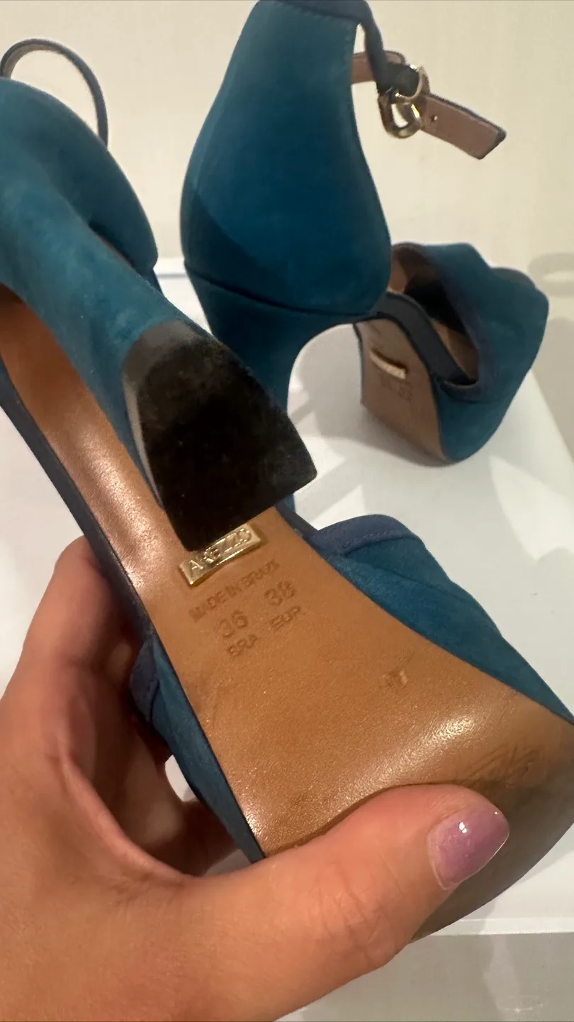 Arezzo Teal Suede Heels - Size 8 image indicator(3)