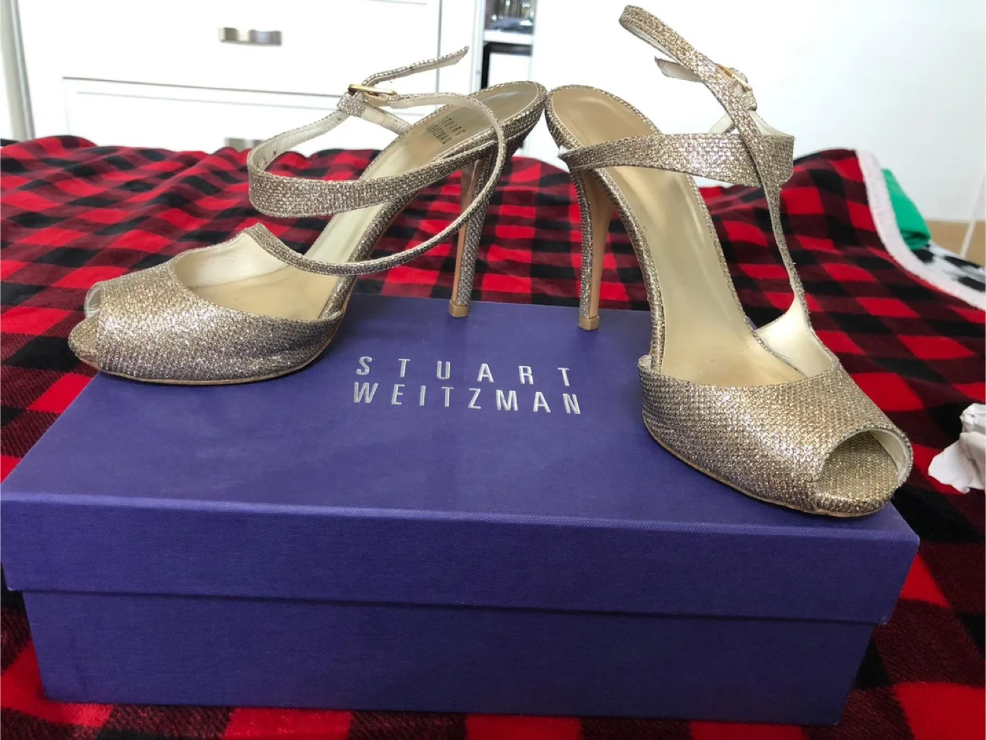 Stuart Weitzman Gold Heels - Size 6.5 thumbnail