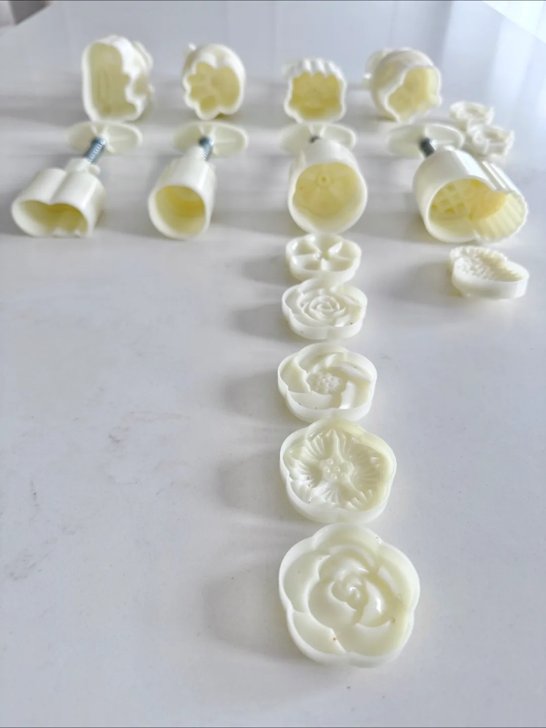 Cookie Cutter Set with Press thumbnail