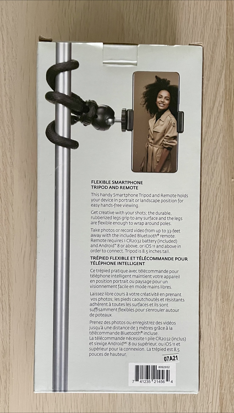 Flexible Smartphone Tripod + Remote - New - photo 2