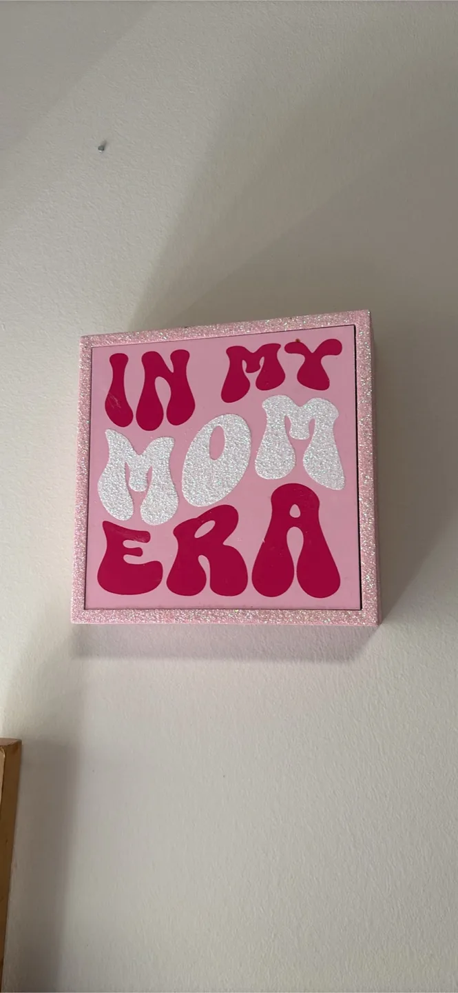 In My Mom Era Pink Glitter Sign thumbnail