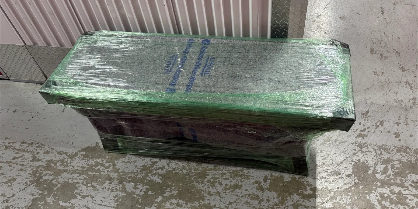 Dinning Table W/ Bench & 4 Upholstered Hand Tufted Chairs image indicator(6)