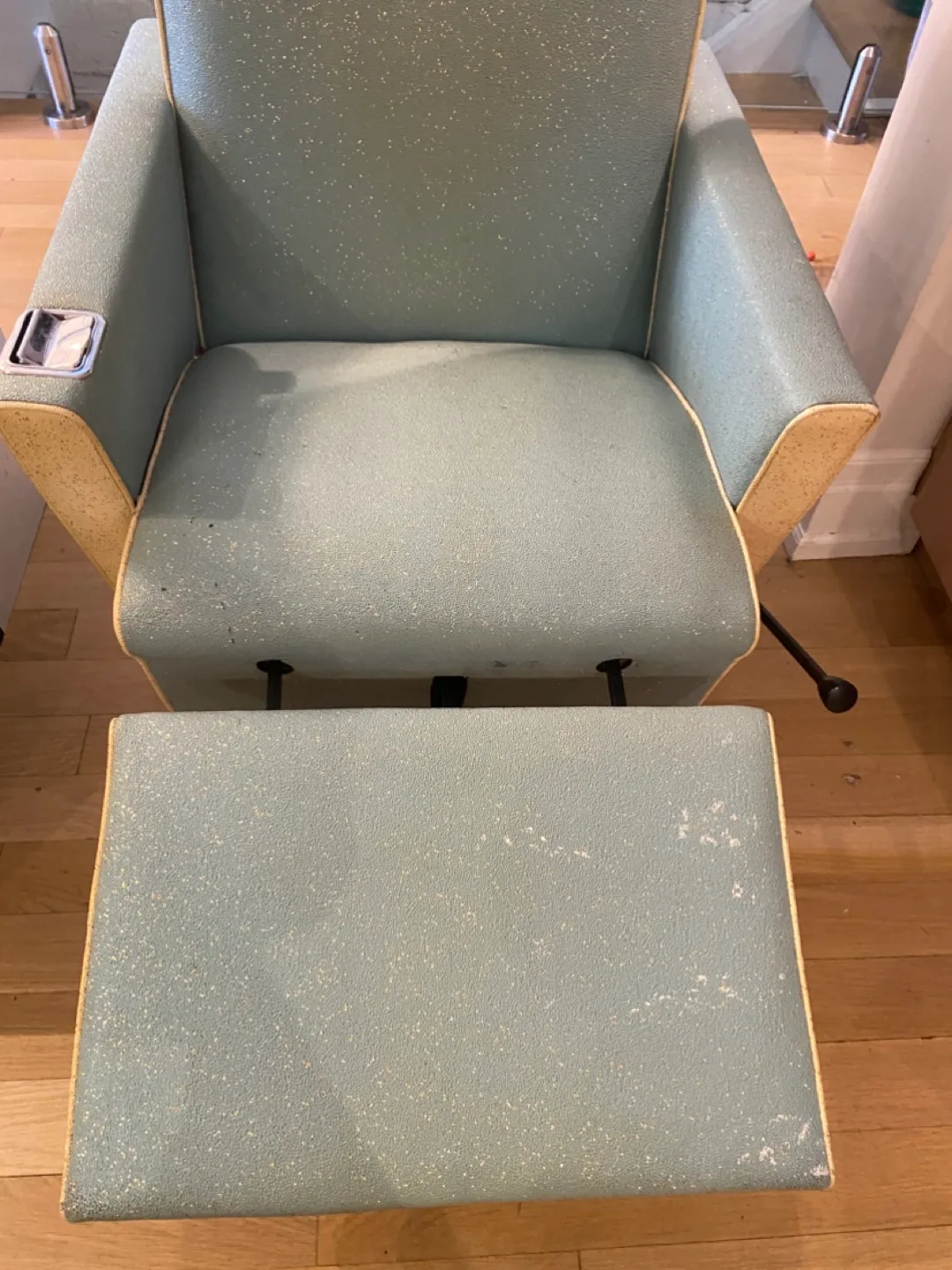 Working Vintage Turbinator Salon Hair Dryer Chair image indicator(5)