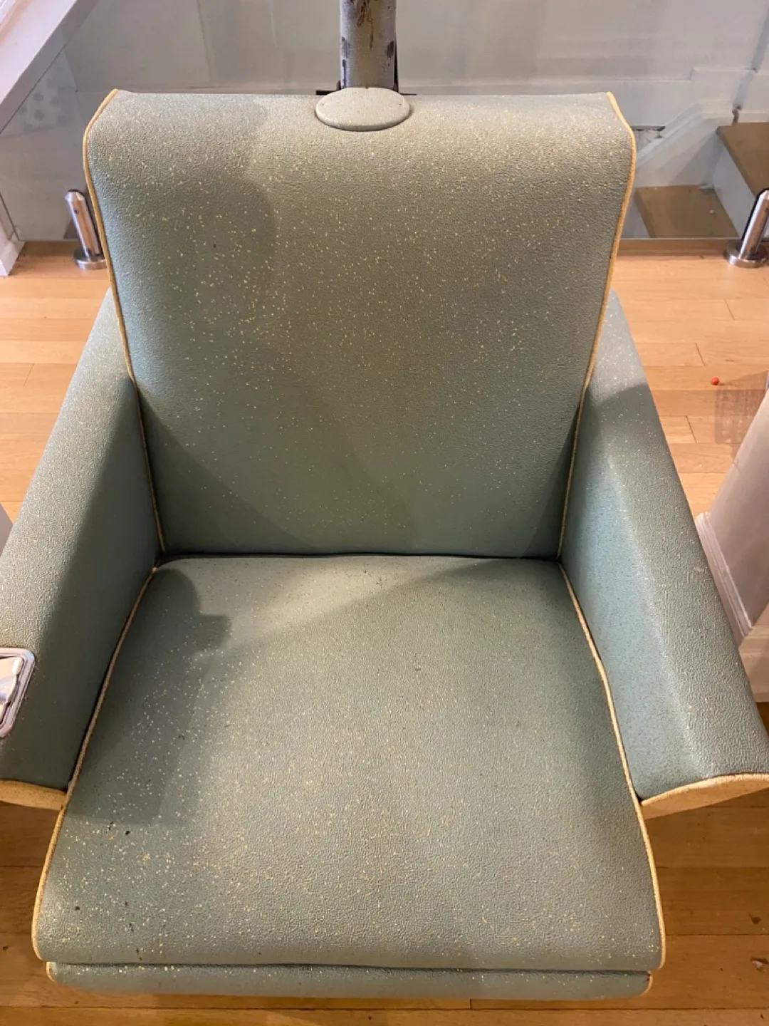 Working Vintage Turbinator Salon Hair Dryer Chair image indicator(3)