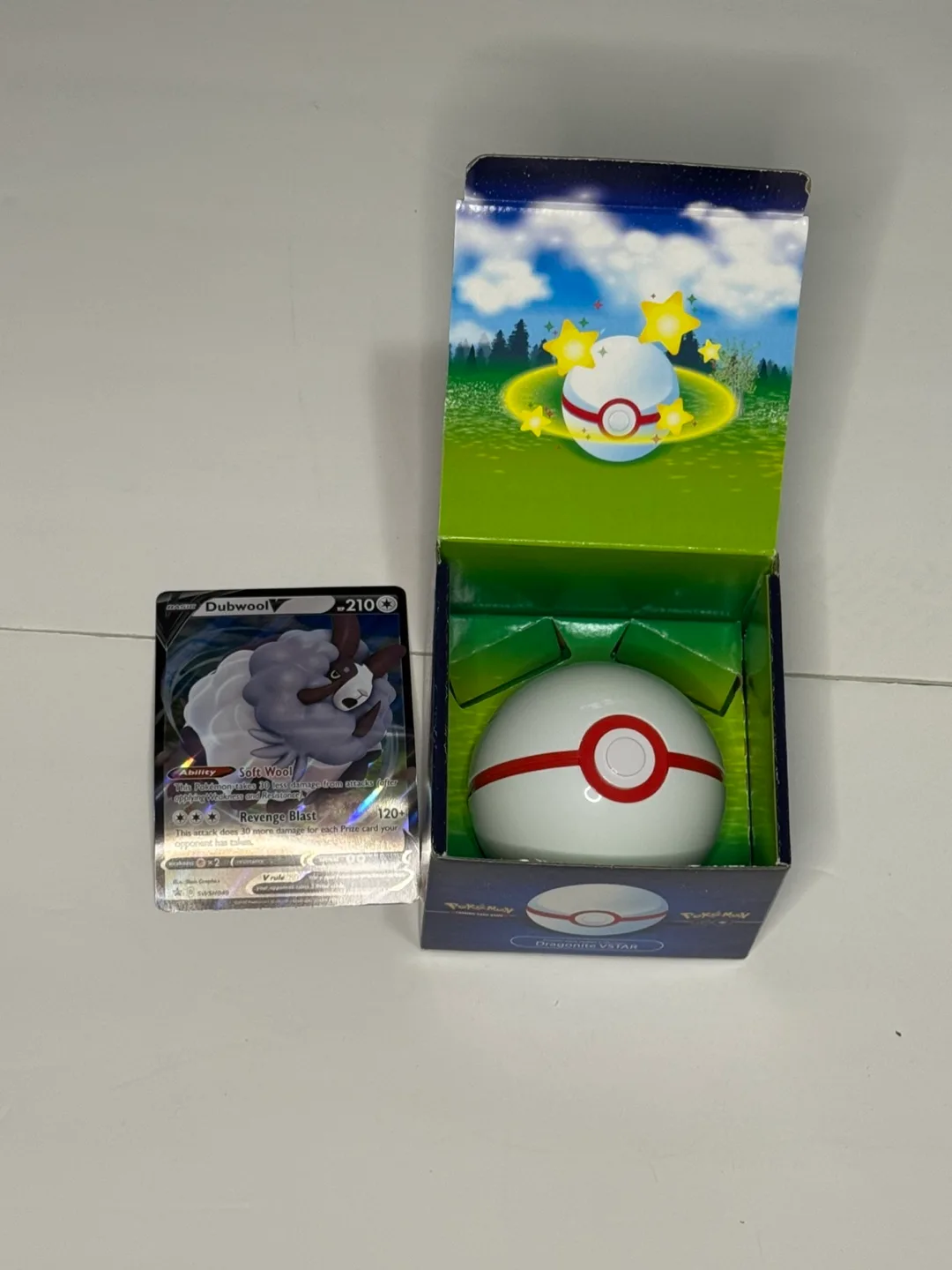 Pokemon TCG Dragonite VSTAR Premium Deck Holder Collection image indicator(3)