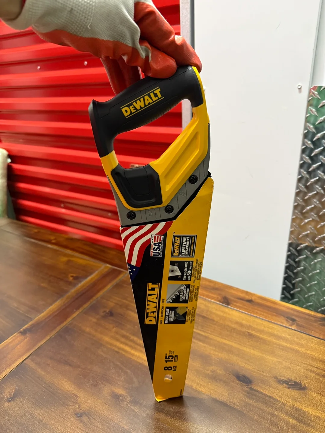DEWALT 15 in. Tooth Saw with Aluminum Handle thumbnail
