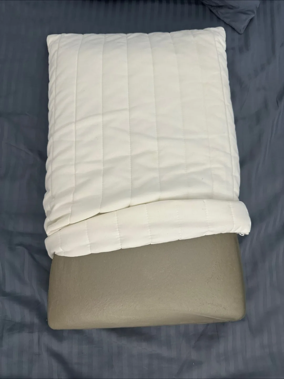 Muji memory foam Pillow image indicator(4)