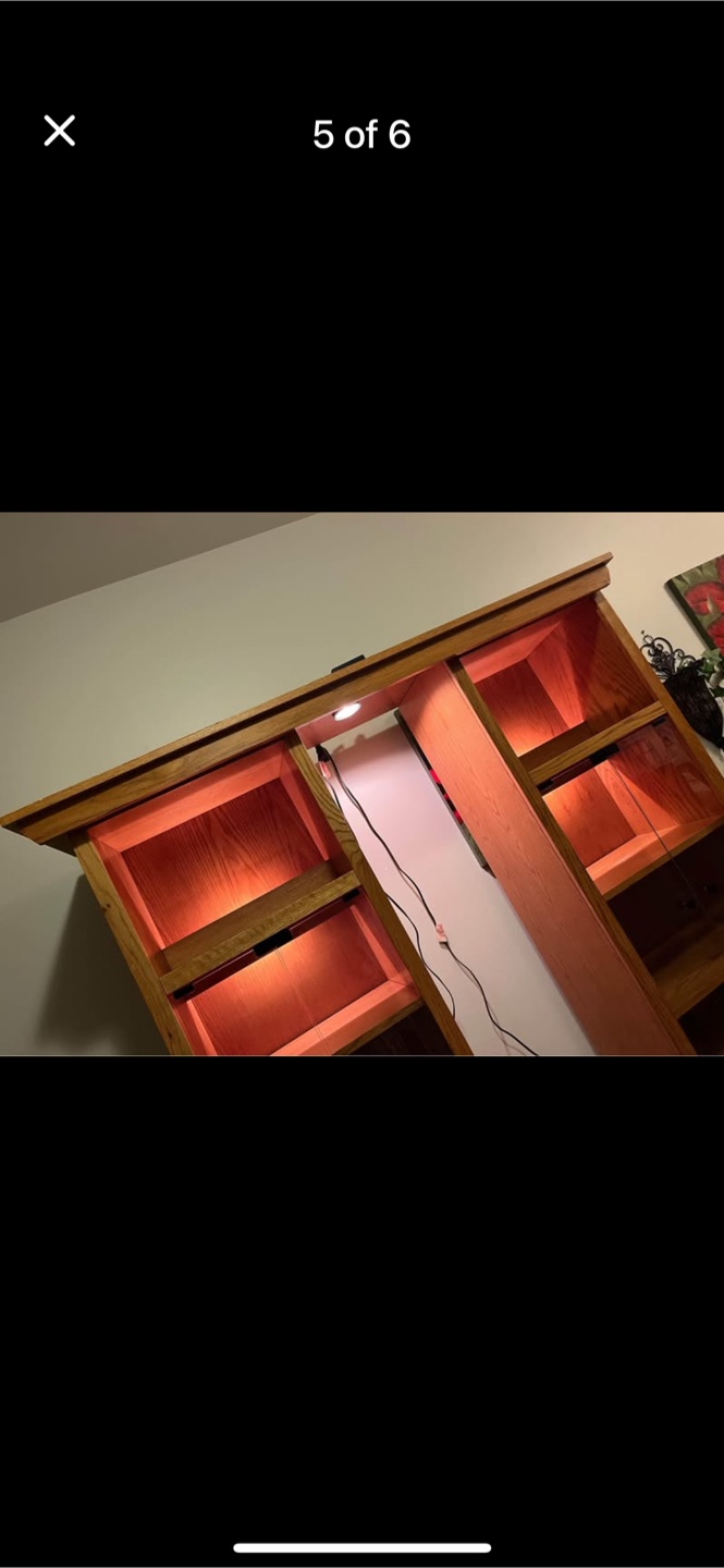 Beautiful Solid Wood Oak Expandable Entertainment Center🧡 - photo 5
