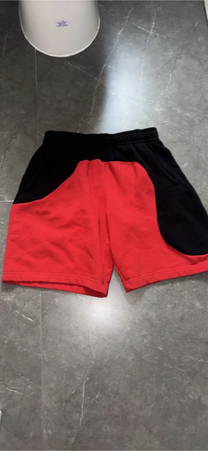 Nike Colour Block Shorts - Size S thumbnail