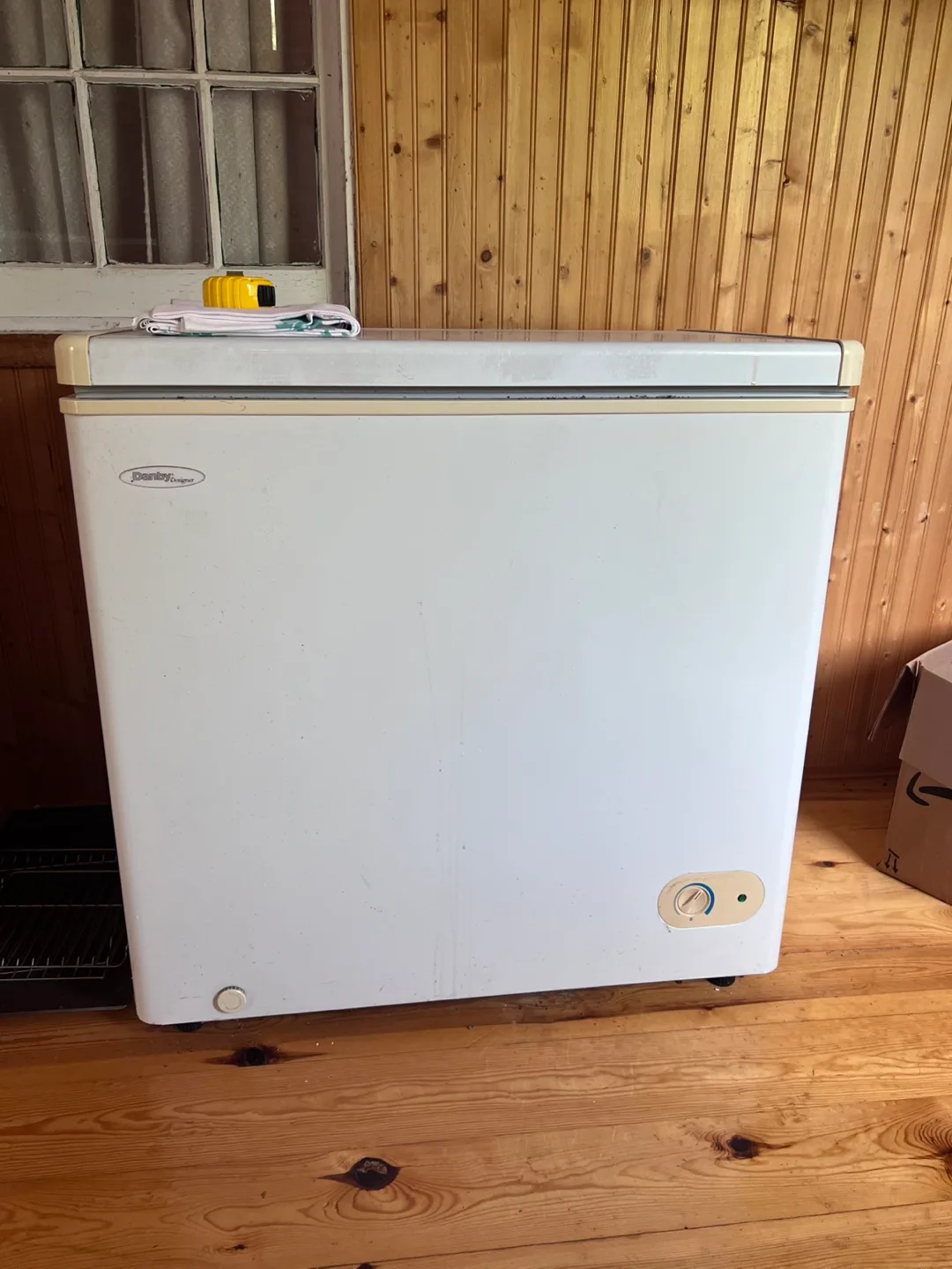 Danby Designer Chest Freezer - 33x21x33 inches thumbnail