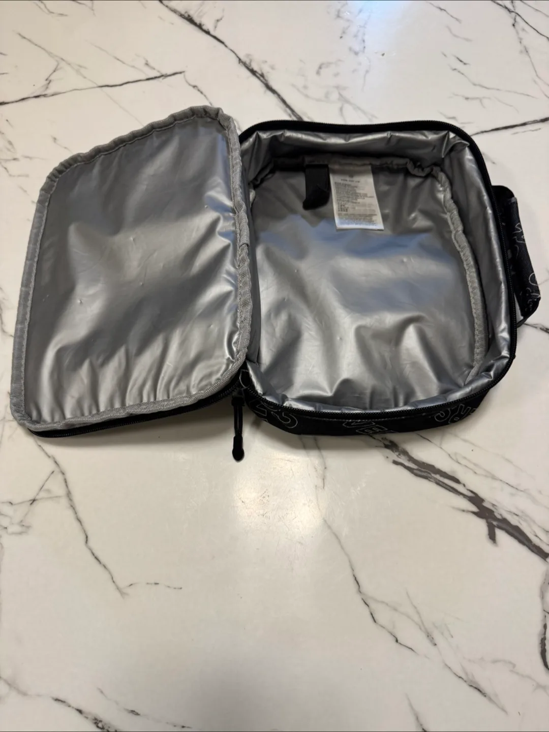 Converse Lunch Tote image indicator(3)