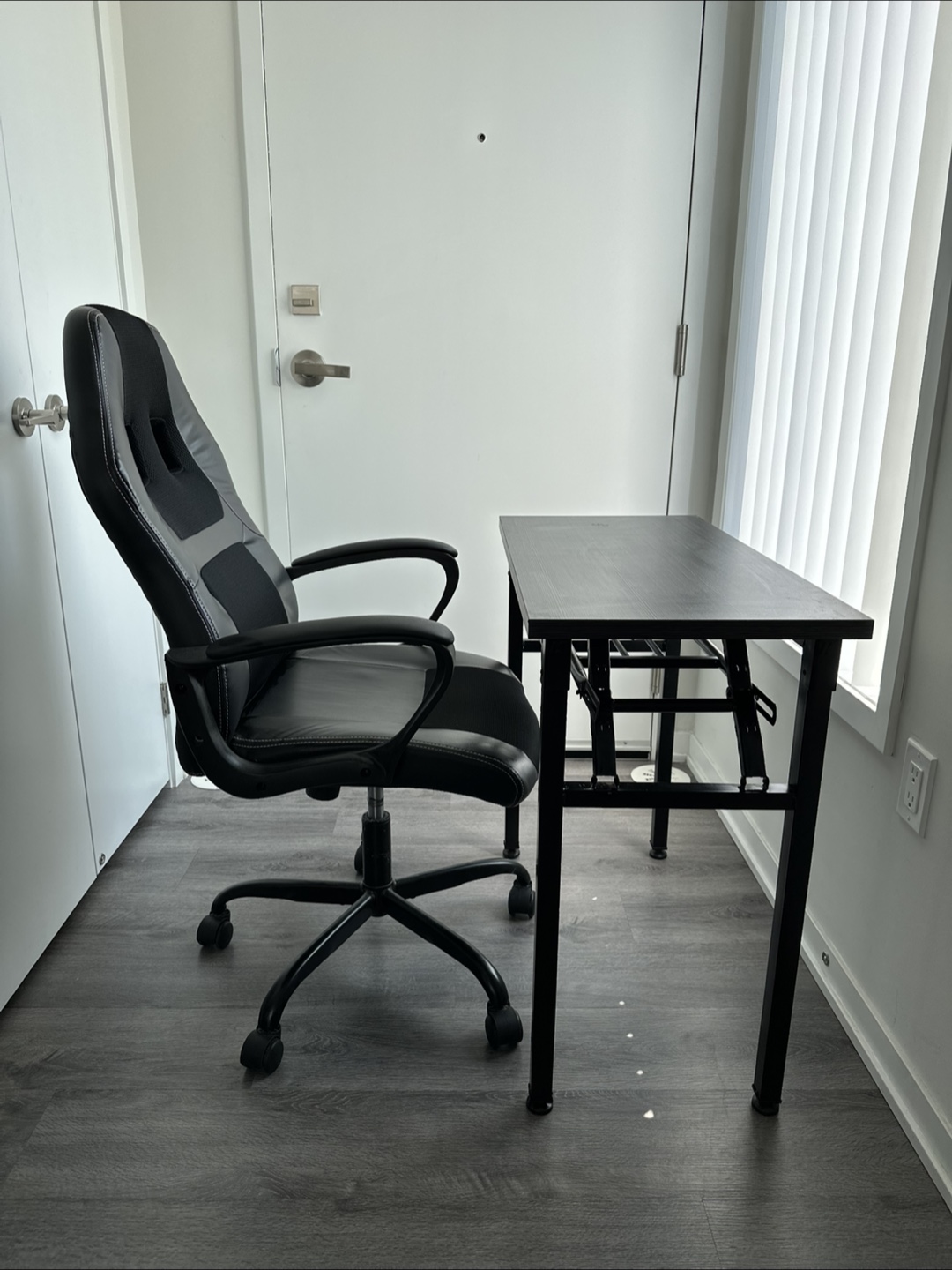 Gaming Chair and Folding Desk Set