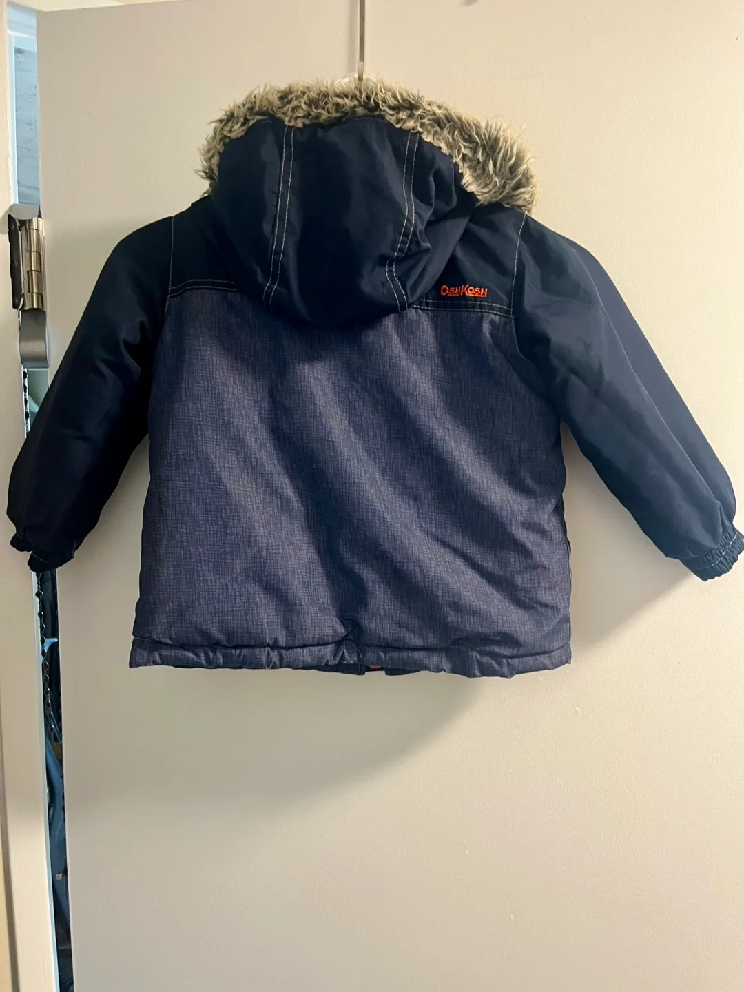 OshKosh B'gosh Winter Jacket image indicator(6)