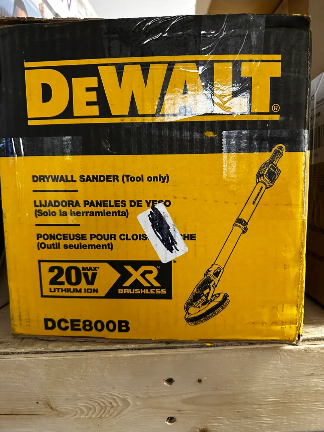 DeWalt 20V XR Brushless Drywall Sander (Tool Only) thumbnail