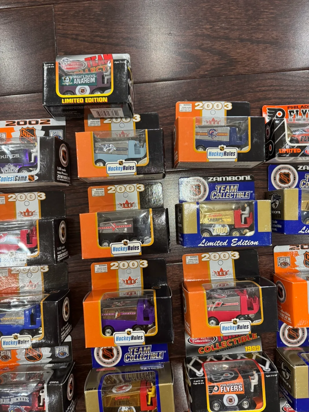 NHL ZAMBONI VARIOUS MODELS $15 EACH OR TAKE ALL 26 FOR $350 image indicator(4)