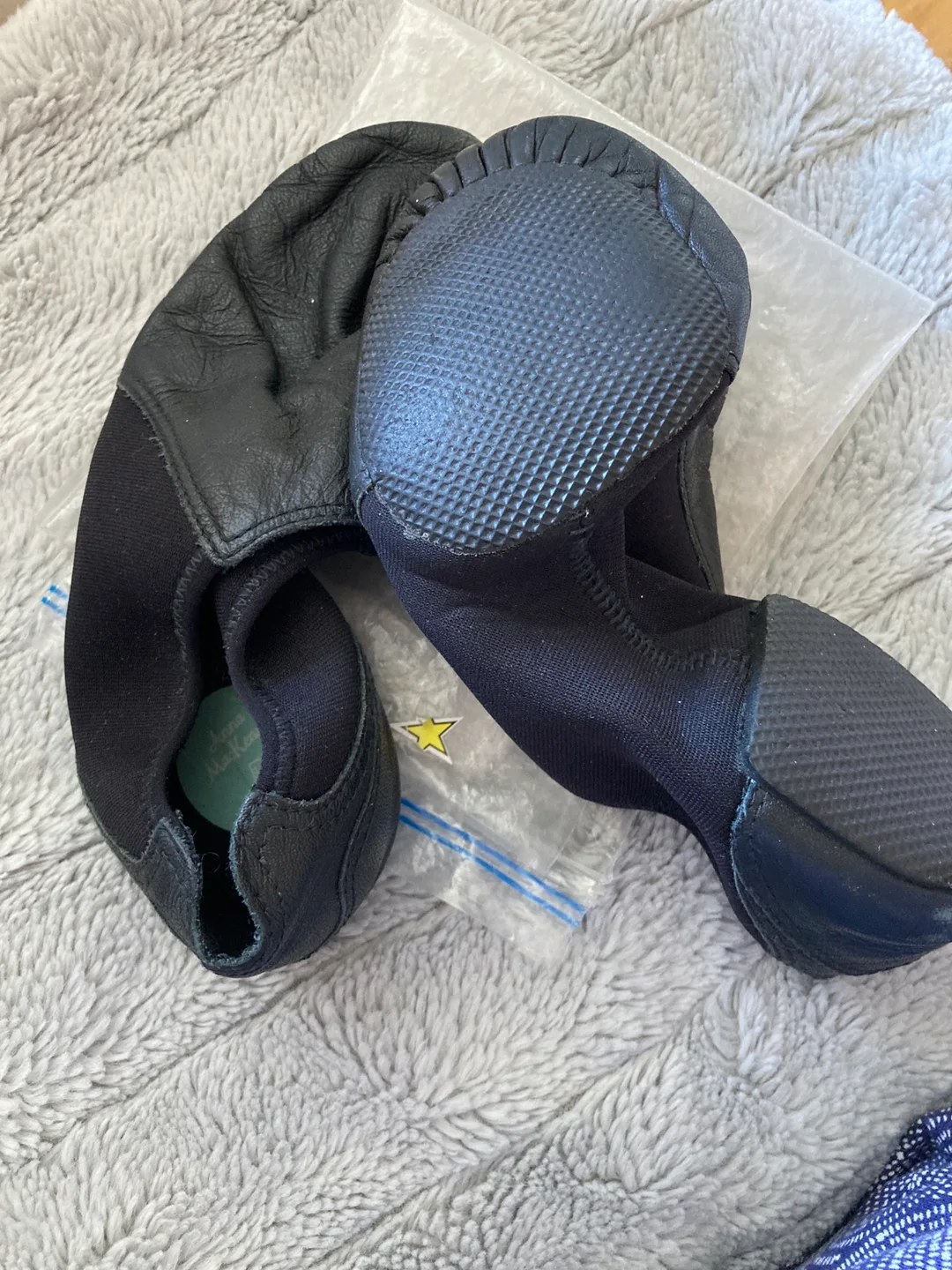 Bloch Jazz Shoes - Size 7.5 thumbnail