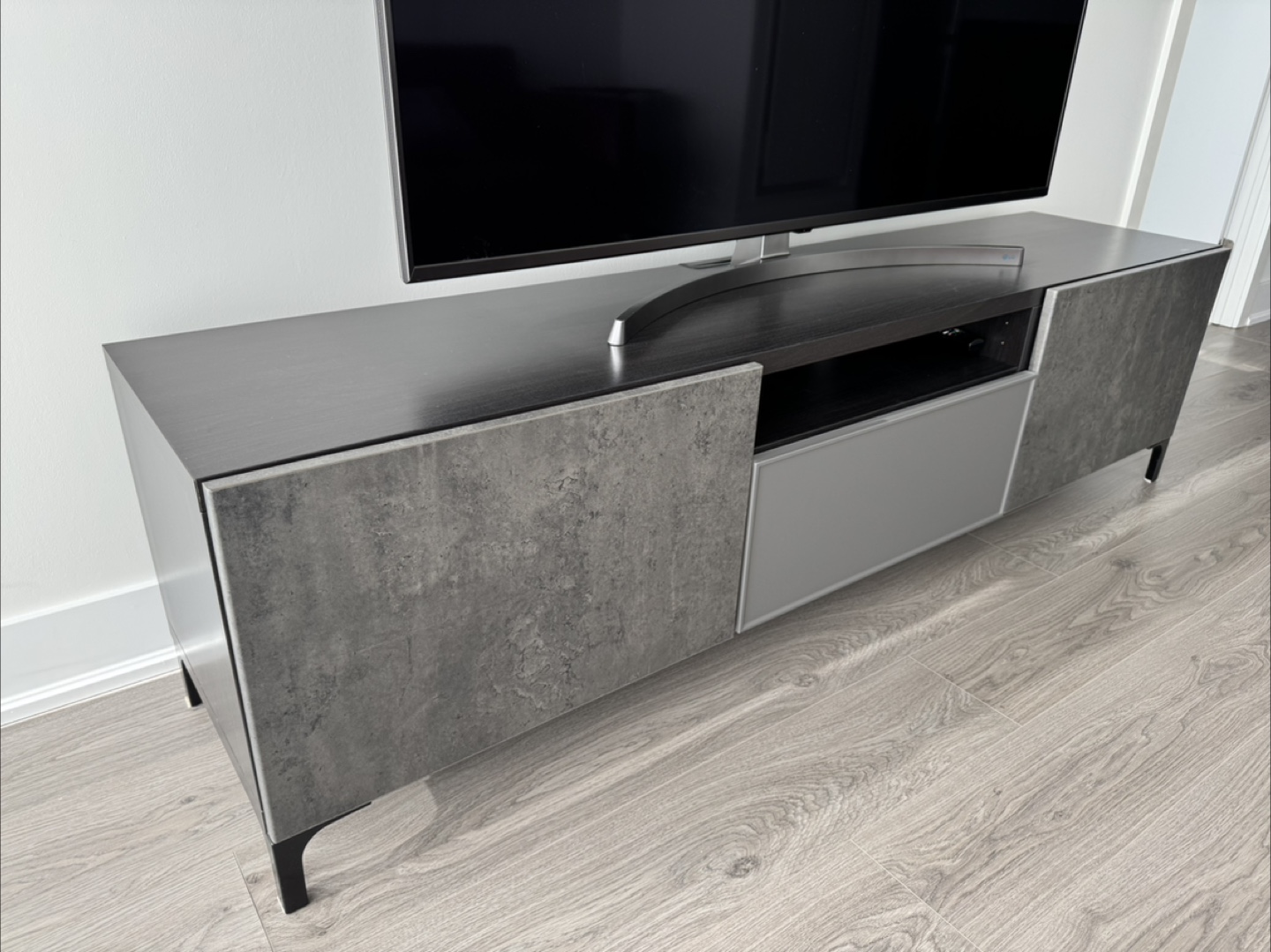 IKEA Besta TV Bench - photo 2