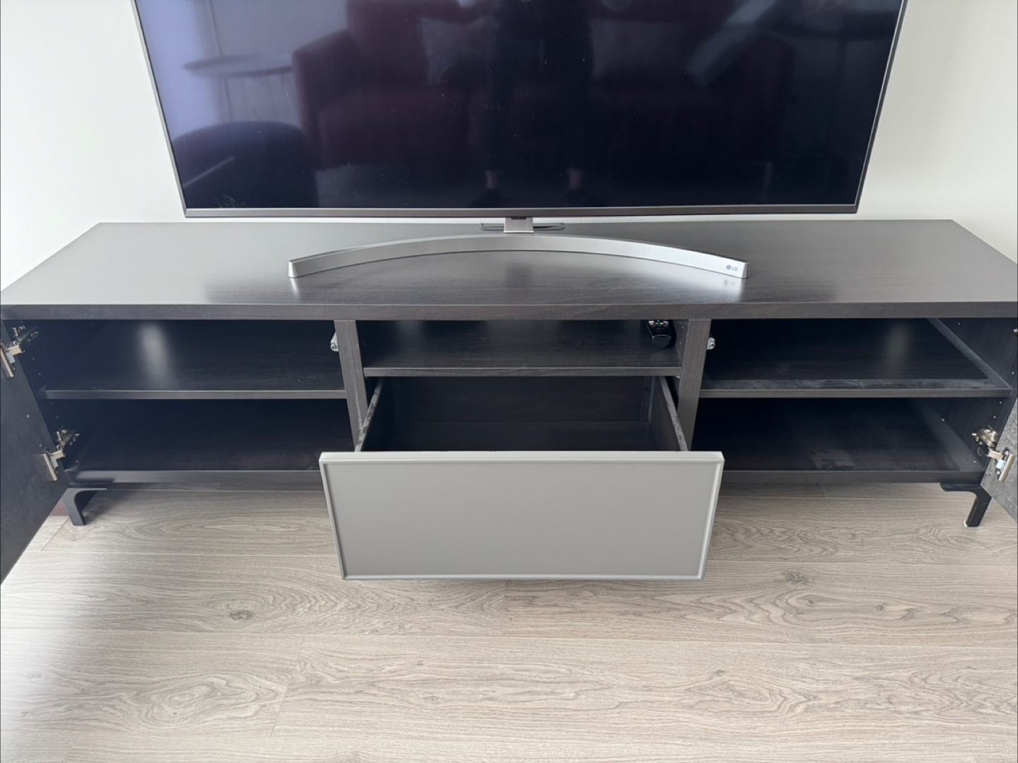 IKEA Besta TV Bench - photo 3