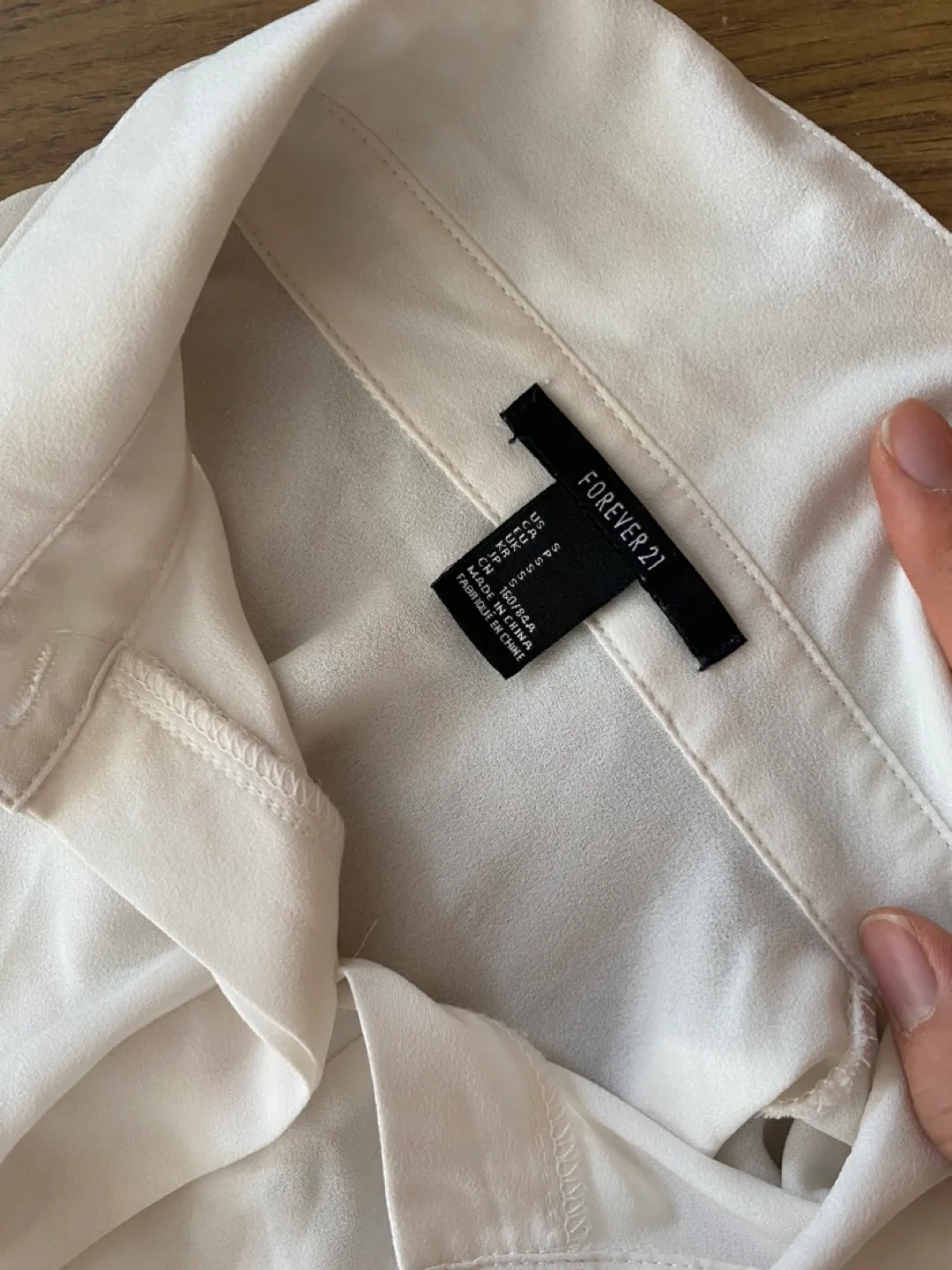 Forever 21 White Blouse - Size S image indicator(3)