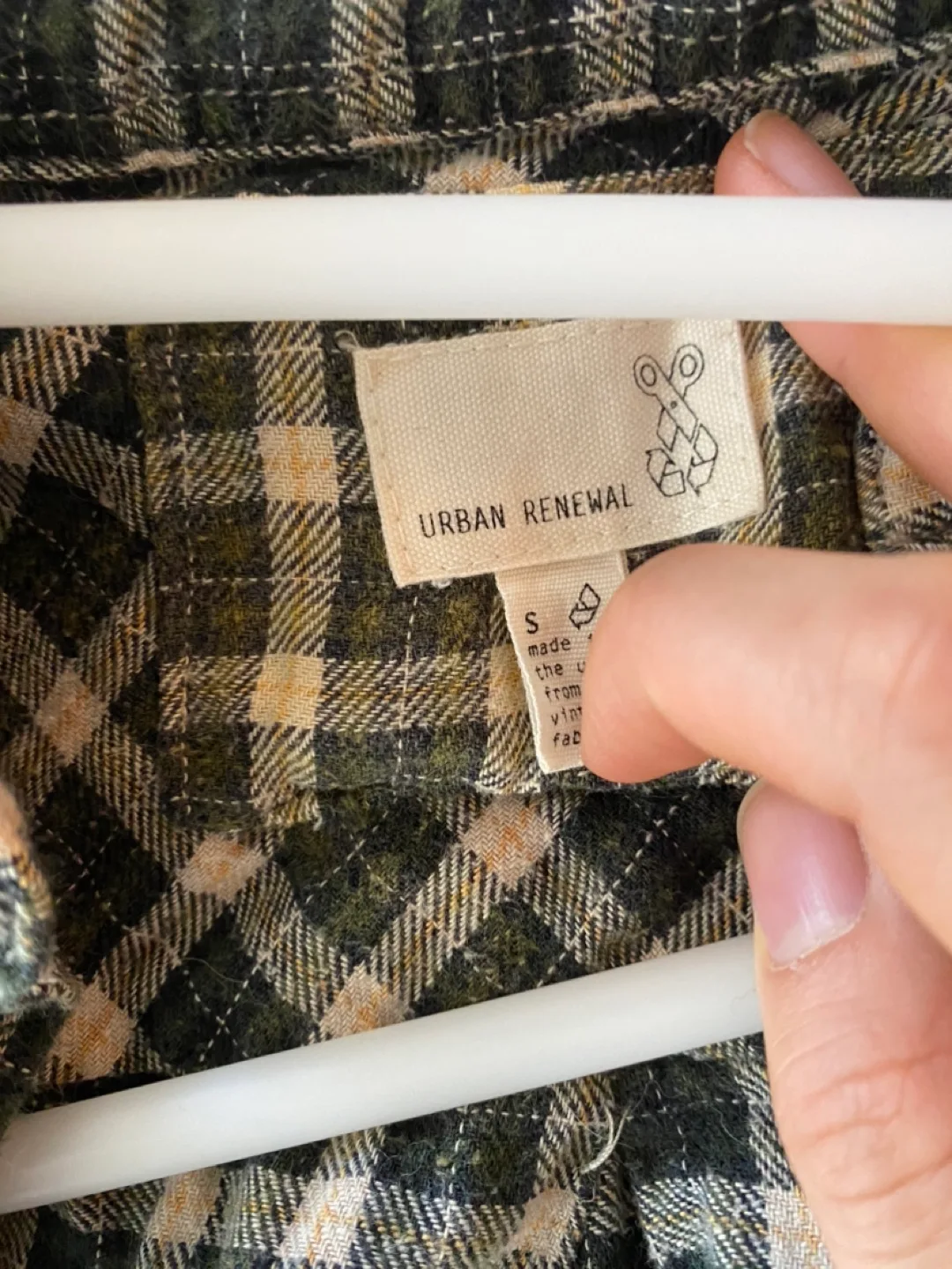 Urban Renewal Plaid Crop Top - Size Small image indicator(3)