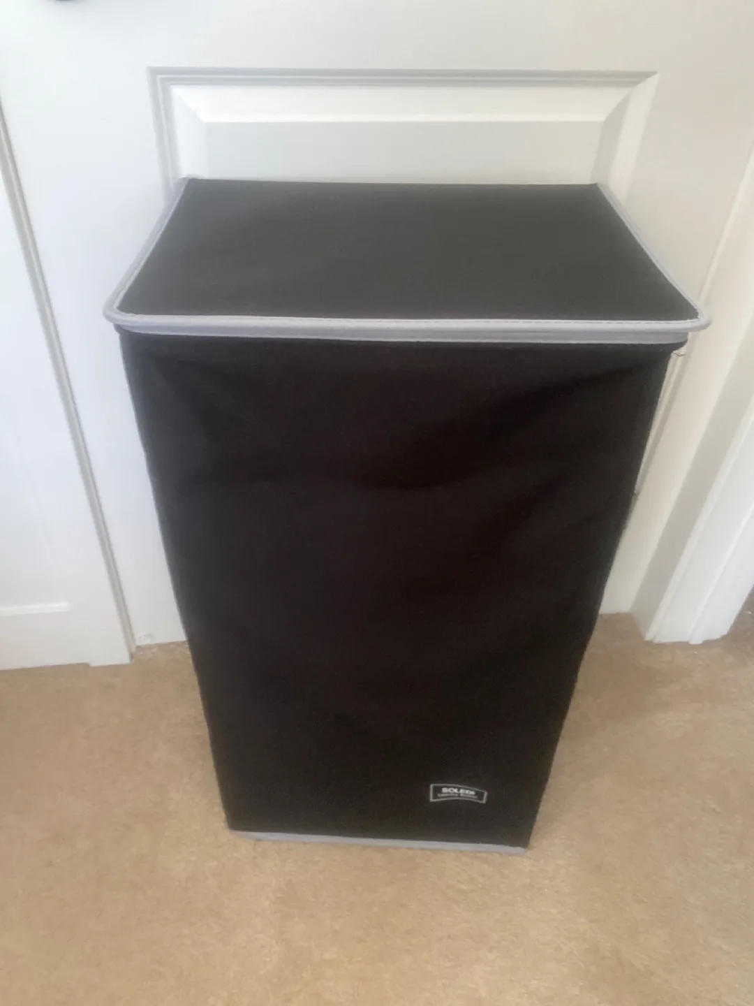 SONGMICS Laundry Hamper with Lid - Black thumbnail