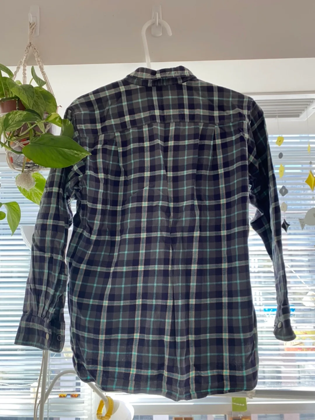 FILA Plaid Button-Down Shirt - Size 140 image indicator(2)