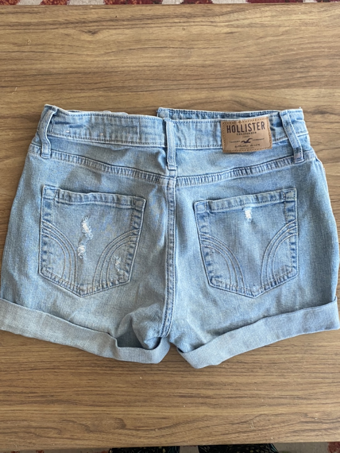 Hollister Boyfriend  Denim Shorts - Size 0 - photo 3