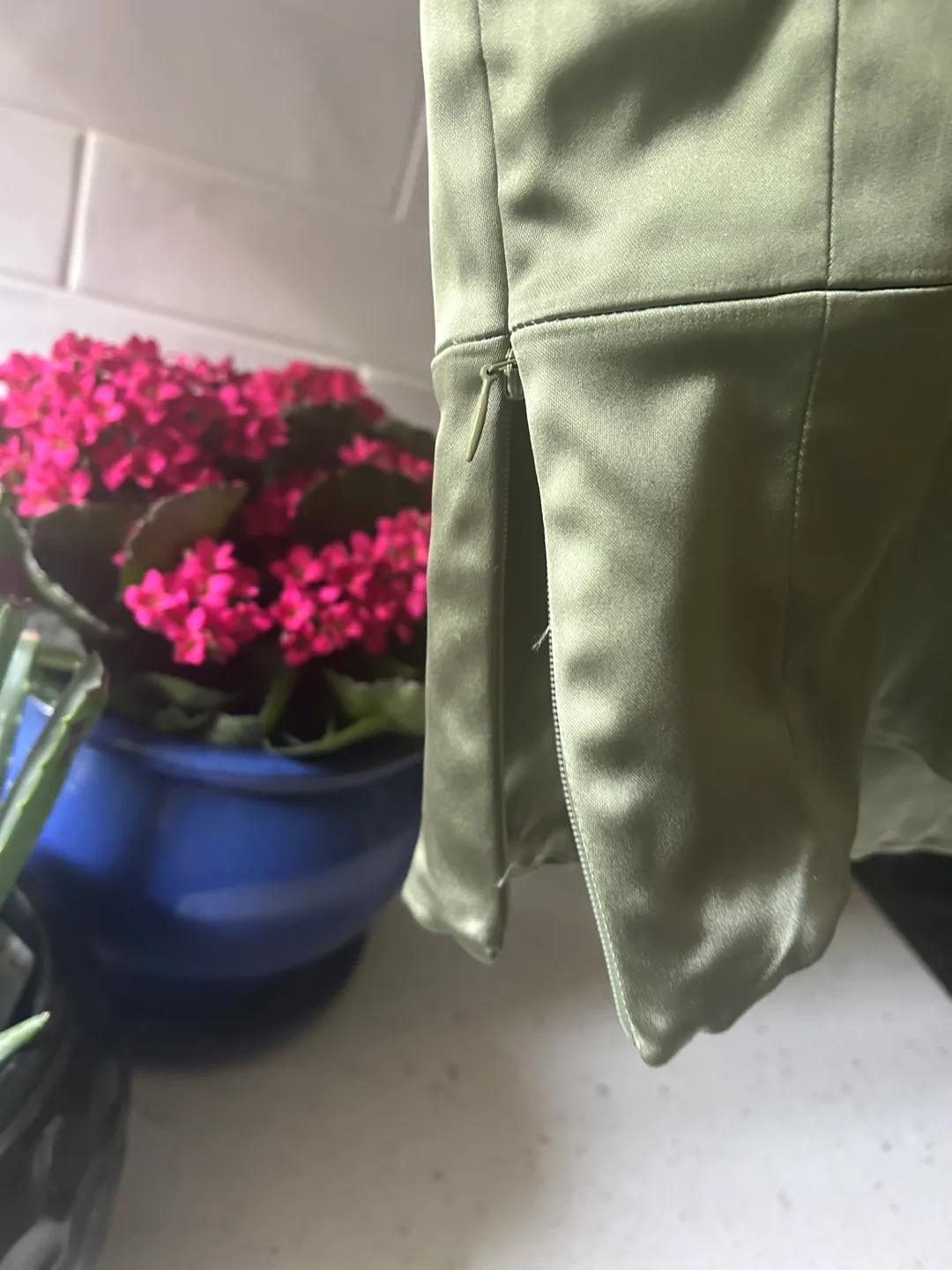 Wilfred Olive Green Cropped Tank - Size M image indicator(5)