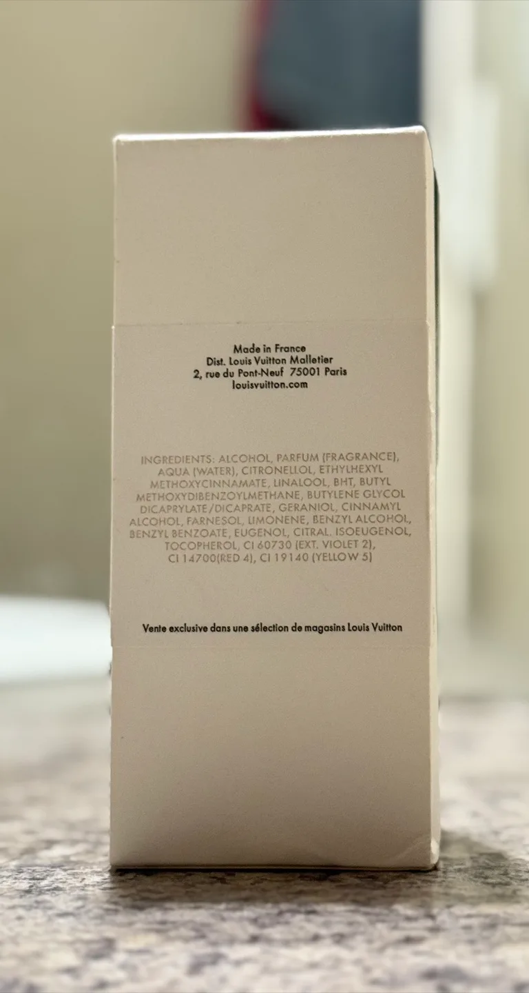 Louis Vuitton Ombre Nomade Eau de Parfum image indicator(4)