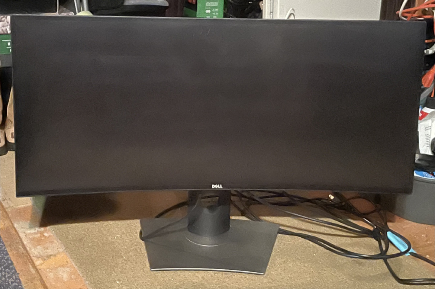Dell Ultrasharp 34” Curved Monitor - photo 2
