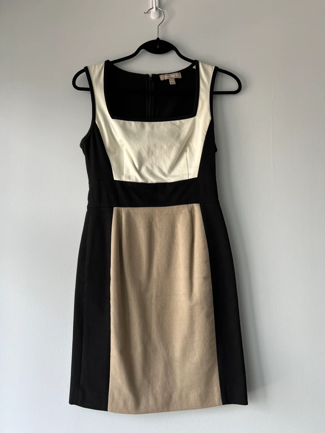 ✨Banana Republic Petite Black Dress - Size 4P thumbnail