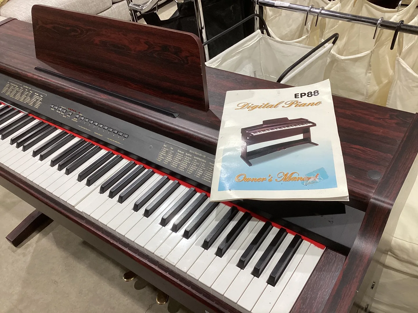 EP-88 Digital Piano thumbnail