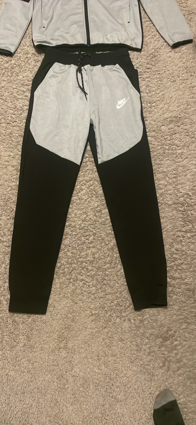 Nike tech fleece ( read description) - photo 4
