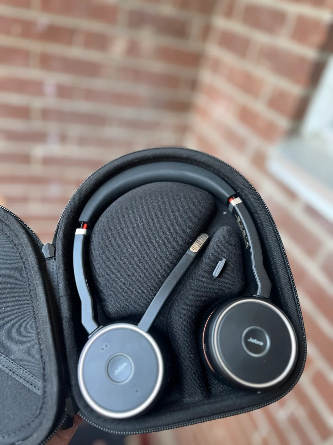 Jabra Evolve 75 SE Wireless Headset thumbnail