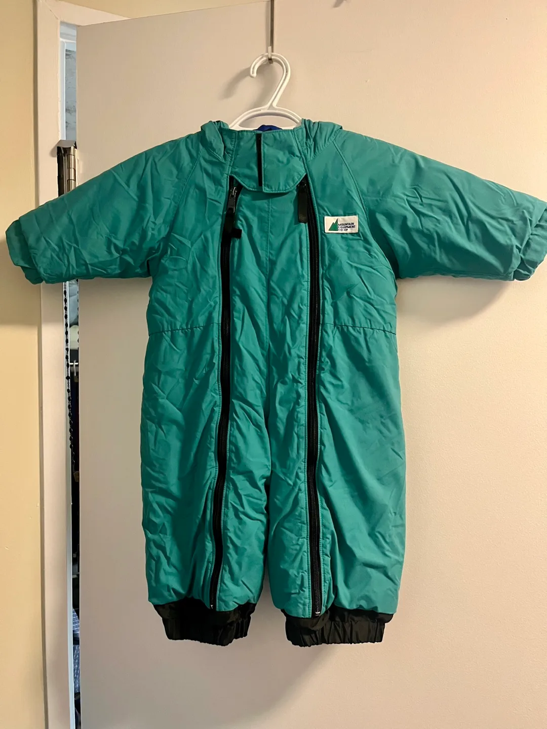 MEC Green Snowsuit Size 2T thumbnail